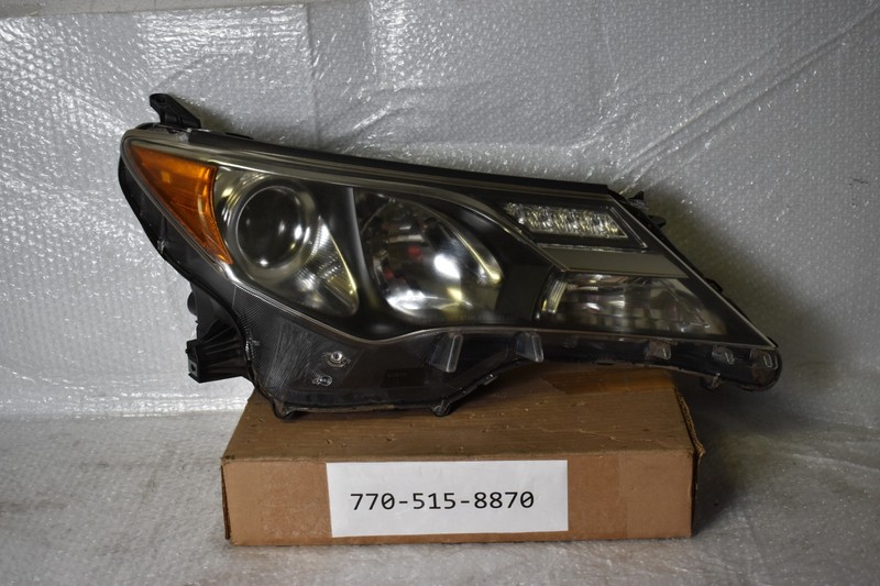 2013-2016 Toyota Rav4 Passenger Right Side Full Halogen Headlight Lamp OEM