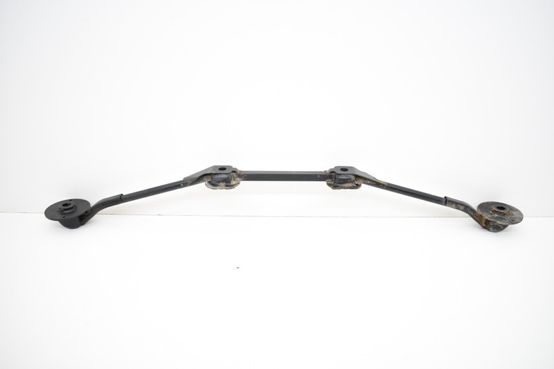 03-08 350Z REAR STAY BRACE REAR CROSS MEMBER SUB FRAME BRACKET OEM KW14