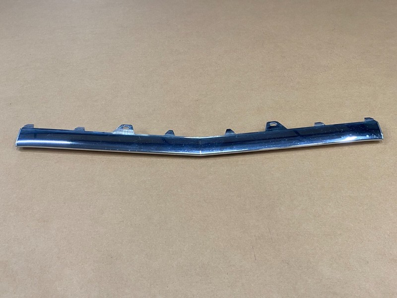 ⭐2014-2016 MERCEDES-BENZ E-CLASS W212 FRONT BUMPER CHROME LOWER MOLDING OEM