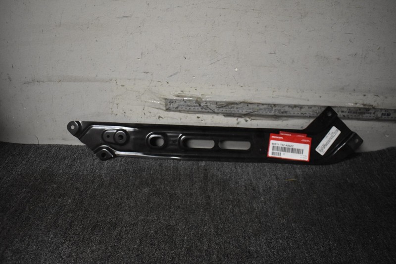 2017-2021 HONDA RIDGELINE REAR RIGHT SIDE PANEL FACTORY OEM