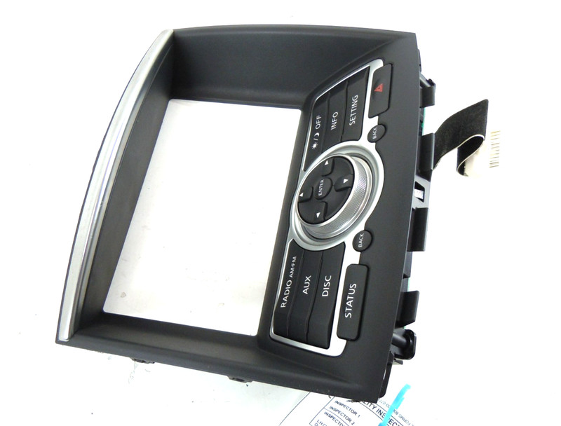 2008 2009 Infiniti EX35 AM FM Radio Control Panel W/ Trim Surround Bezel OEM