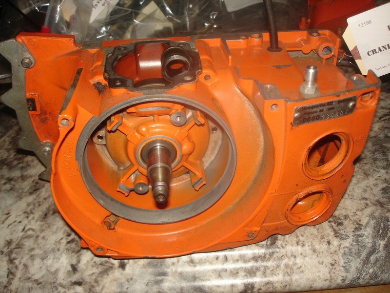 Husqvarna 65 practica 0650crank casechainsaw part Bin 356