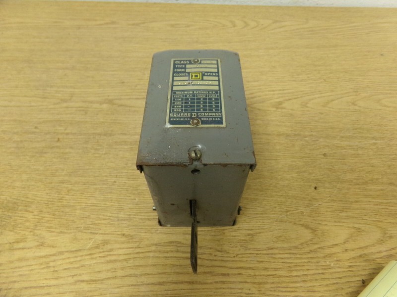 Square D Class 9036 AB-5 4044B1G3-362 Float Switch *FREE SHIPPING*