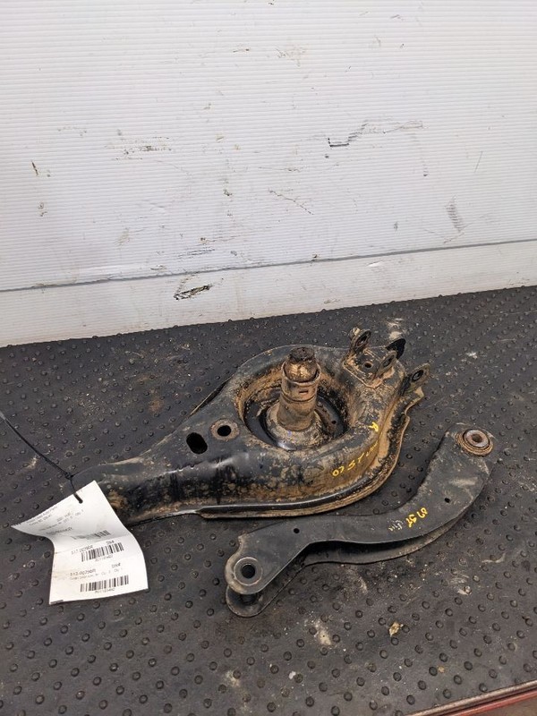Passenger Lower Control Arm Rear Crossmember To Knuckle Fits 02-07 VUE 1193492