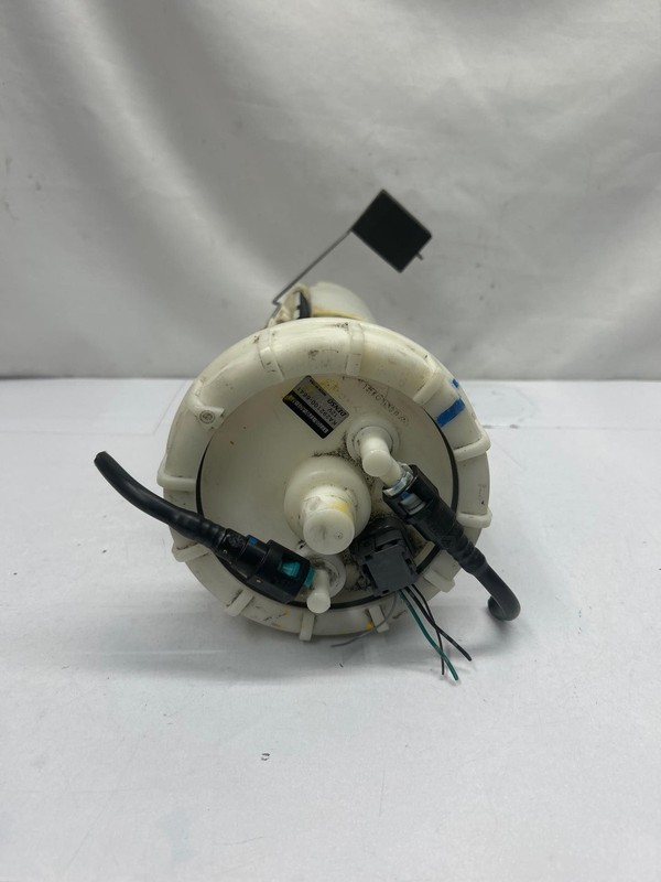 2010 to 2024 Toyota 4runner fuel pump assembly 4.0L 1GRFE ENG 6 cyl