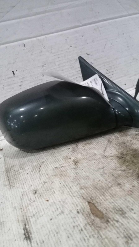 Used Right Door Mirror fits: 2006 Toyota Camry Power non-heated R. North America
