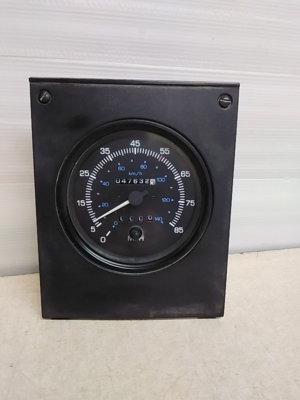 Ford F1HT-10A988-ABW Speedometer Dash Panel