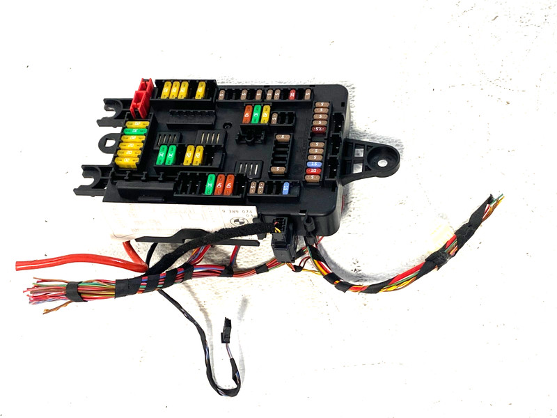 2015-2016 BMW F36 428I GRAN COUPE FUSE BOX POWER DISTRIBUTION MODULE OEM #A0.26