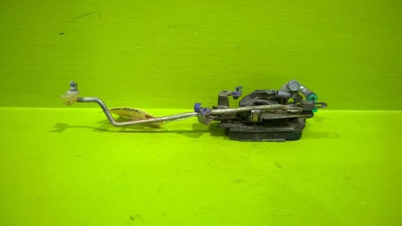 92 93 94 95 96 97 TROOPER DRIVER LEFT FRONT DOOR LOCK LATCH OEM 3252-26