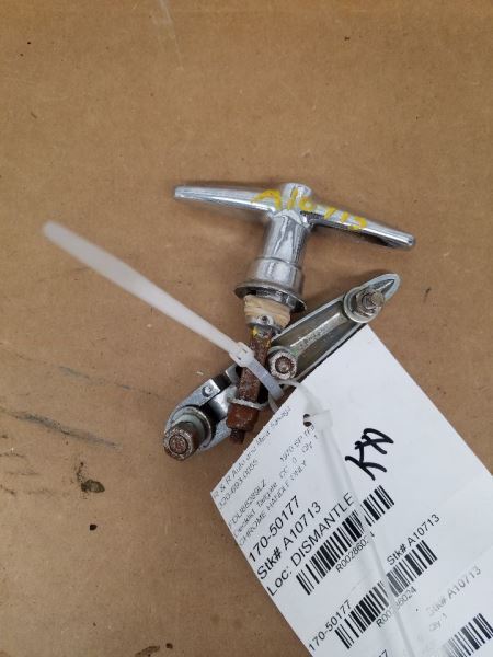 Trunk, CHROME HANDLE ONLY, Spitfire Mk III Fits 63-70 TRIUMPH 286024