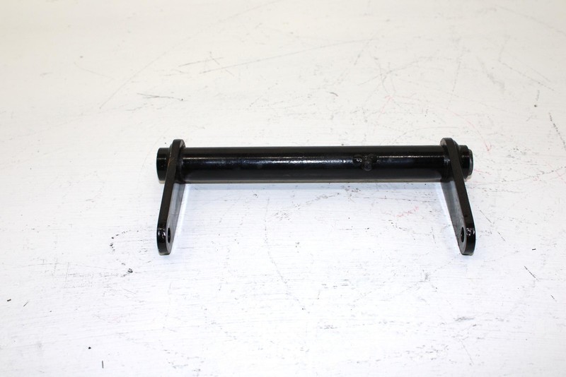 1995 Polaris 440 L/c Oem Rear Pivot Arm W/Shaft 1540677-067 SP40