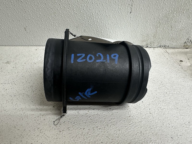 2004-2005 Audi Allroad 4.2L Mass Air Flow Meter Sensor MAF MAS Oem