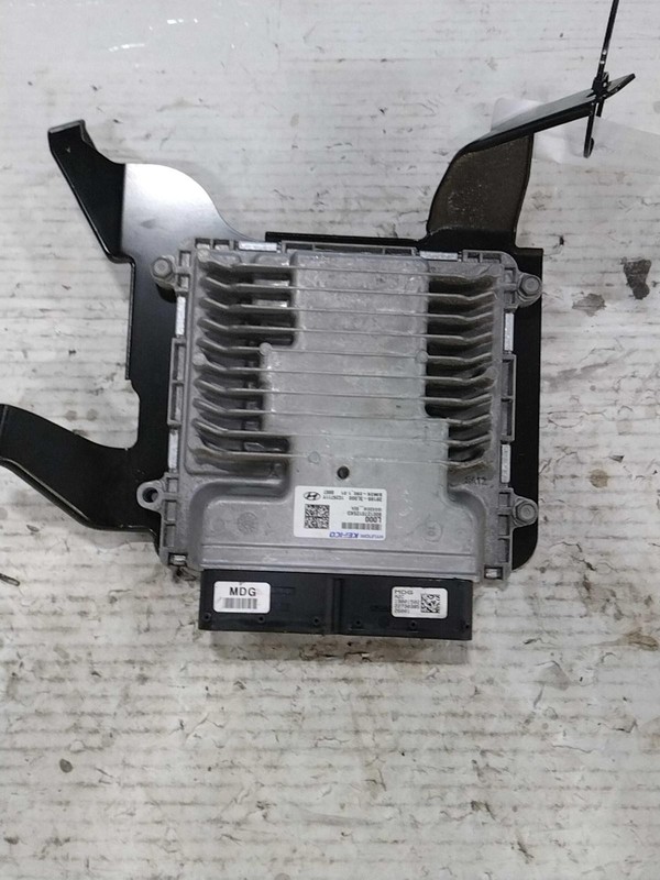 2022 Kia Telluride Engine Control Module ECM 3.8L OEM 57K Miles - White