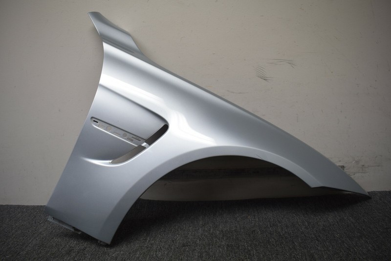 BMW X5 FENDER RIGHT SIDE FACTORY OEM