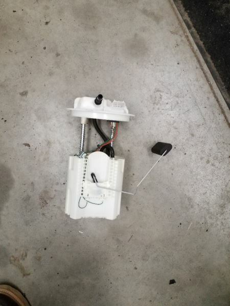 Fuel Pump Assembly 3.3L Fits 08-10 CARAVAN 239324