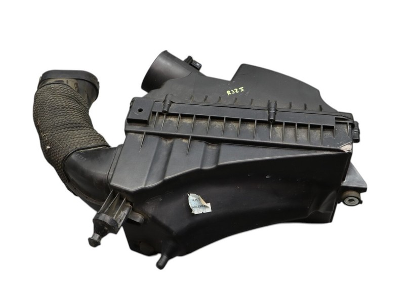 10-13 Jaguar XF X250 Front Right Air Intake Filter Cleaner Box w/ Air Tube Oem