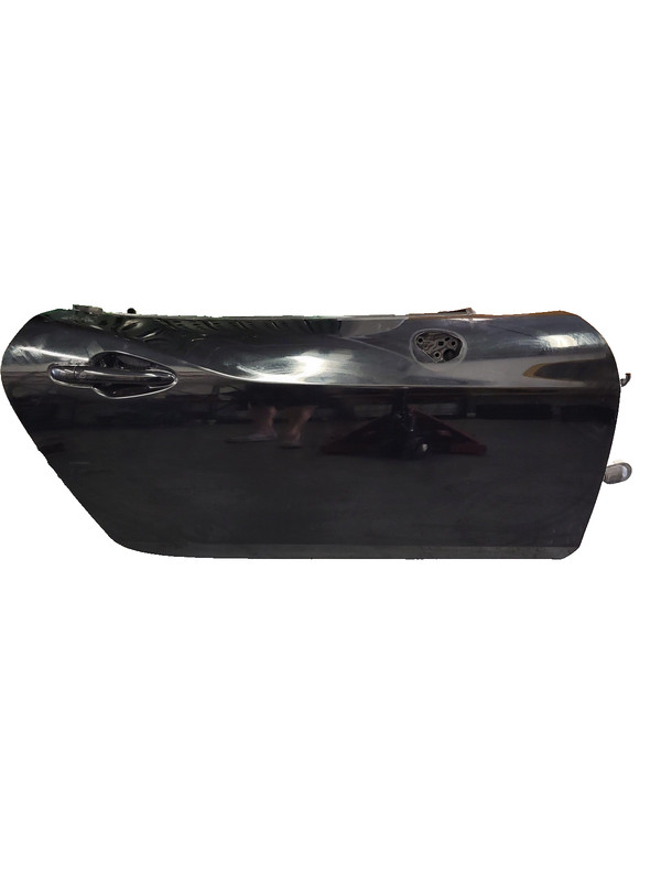 Used Oem Fiat Right Passenger Front Door for 2017-2019 124 Spider Lusso 1.4L RWD