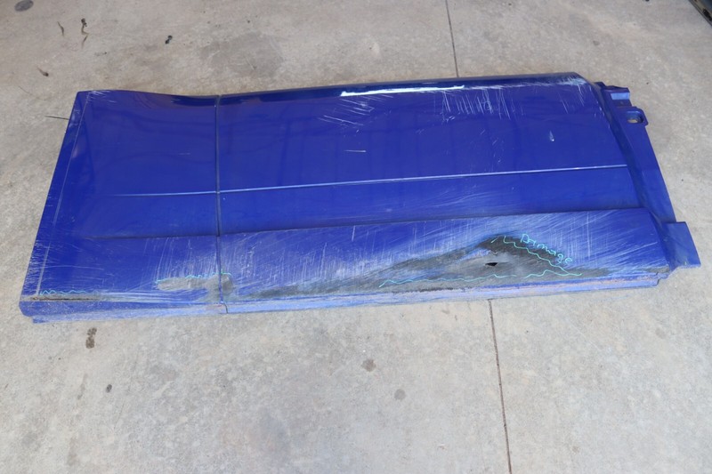 2019-2023 VOLVO VNL 760 D13 L4E RIGHT PASSENGER CENTER FAIRING PANEL COVER OEM