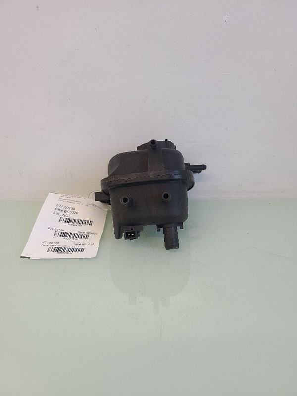 Coolant Reservoir 2 Lines Fits 98-06 XK8 581518
