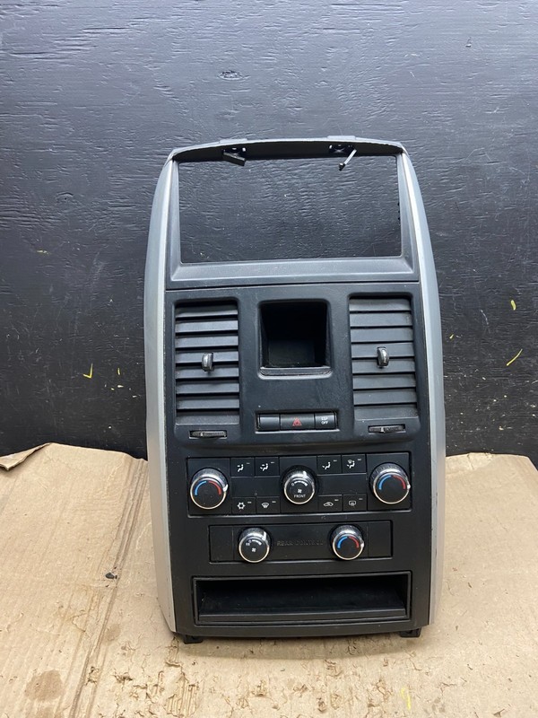 2008-2013 Dodge Grand CaravanA/C Climate Control Unit Bezel Trim Oem X6446 DG