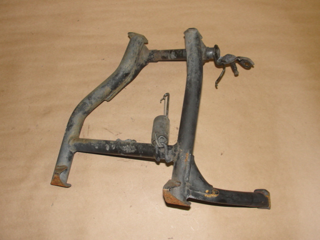 97 HONDA VFR 750 F CENTER STAND MIDDLE PIVOT BAR BRACKET MID VFR750 2