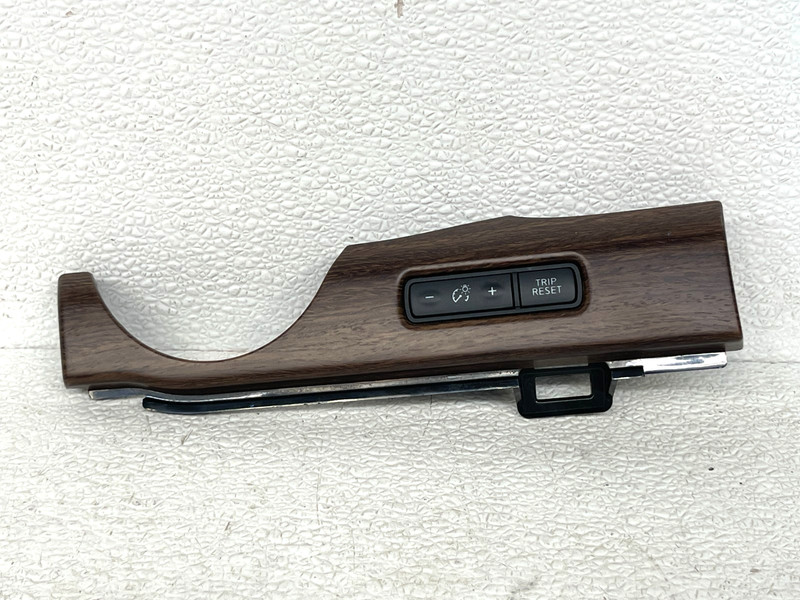 ⭐2016-2019 NISSAN TITAN XD FRONT LEFT DRIVERS SIDE WOODEN PANEL TRIM OEM LOT2629