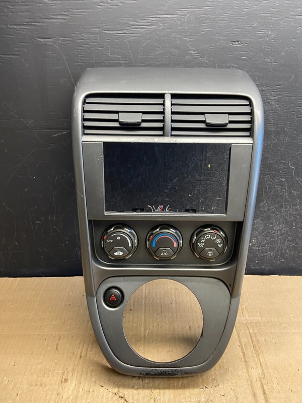 2003 to 2008Honda Element Radio Climate Control Shifter Bezel OEM ae2001 DG