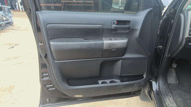 Front Door Trim Panel TOYOTA TUNDRA Left 10 09 08 07 11 12 13 14 15