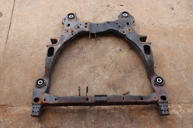 2013-2019 FORD FLEX AWD FRONT ENGINE CRADLE CROSSMEMBER SUBFRAME OEM