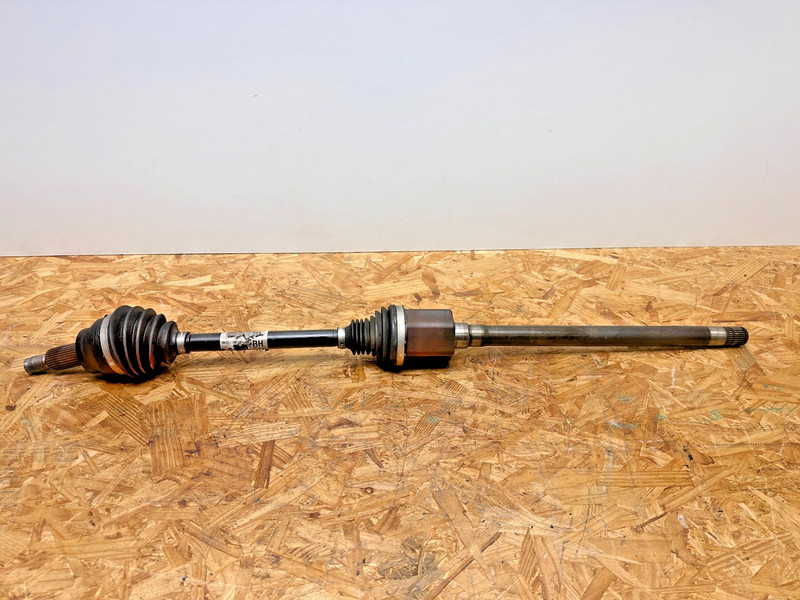 17–24 Jaguar F-Pace Range Rover Front Right Passenger RH CV Axle Drive Shaft OEM