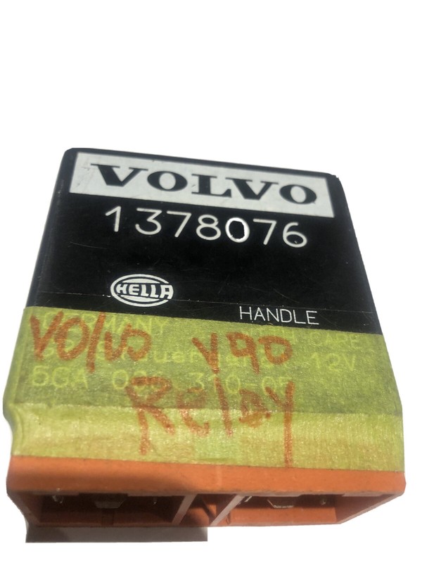 96-00VOLVO 850 V70 S70 CRUISE CONTROL RELAY OEM 1378076.