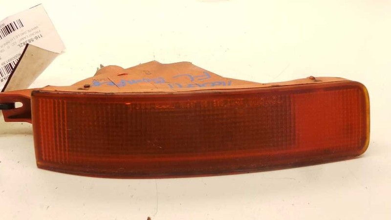 Driver Corner/Park Light Park Lamp-turn Signal Inner Fits 92-94 CAMRY 89139