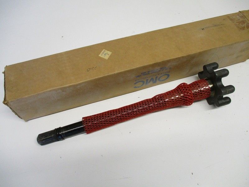 0979973 979973 Vintage OMC Stern Drive Drive Shaft & Ball Gear Assembly NLA