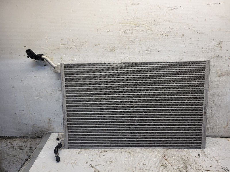 Radiator Auxiliary Right Hand Fender Fits 18-19 XE 1633127