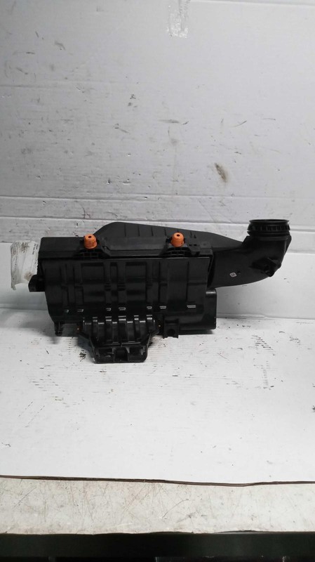 2021 Mercedes-Benz C-Class Air Cleaner Assembly OEM 2640906900 Used 71K mi