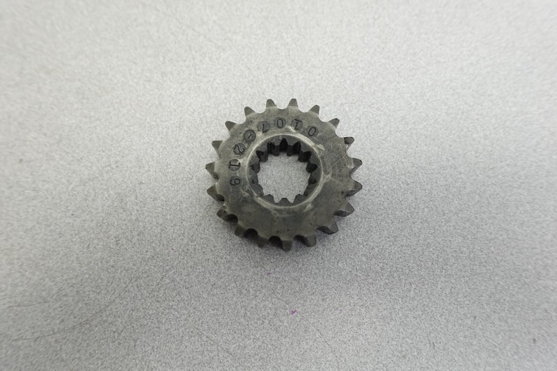 1990-2002 Arctic Cat LYNX Mountain Cat Z 440 OEM 19T Chaincase Sprocket Gear
