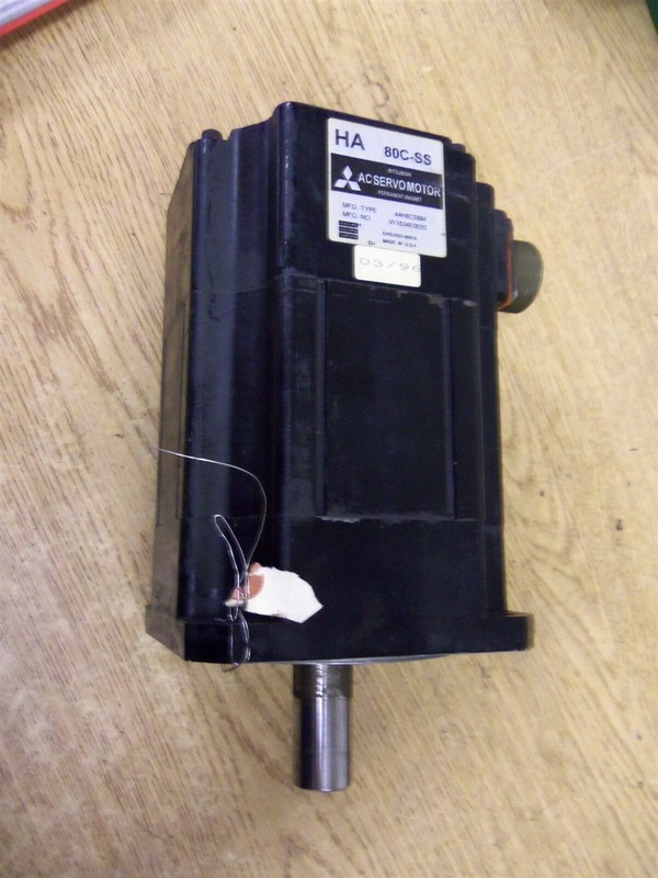 Bodine Electric Mitsubishi AC Servo Motor HA 80C-SS 44H CSBM W1834E0020