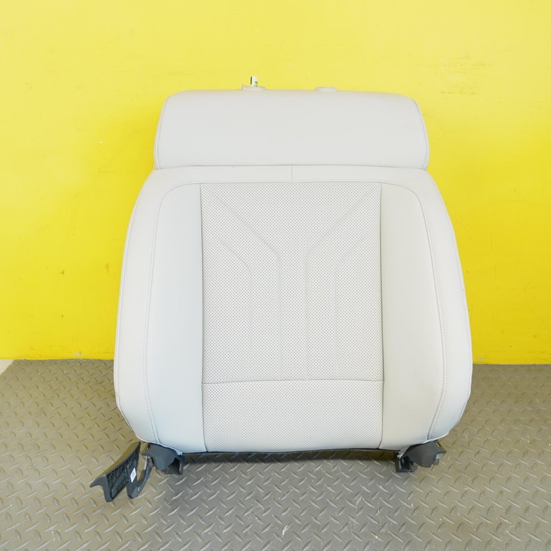 2024-2025 HYUNDAI SANTA FE FRONT RIGHT SIDE SEAT UPPER CUSHION OEM 88460R6310MOY