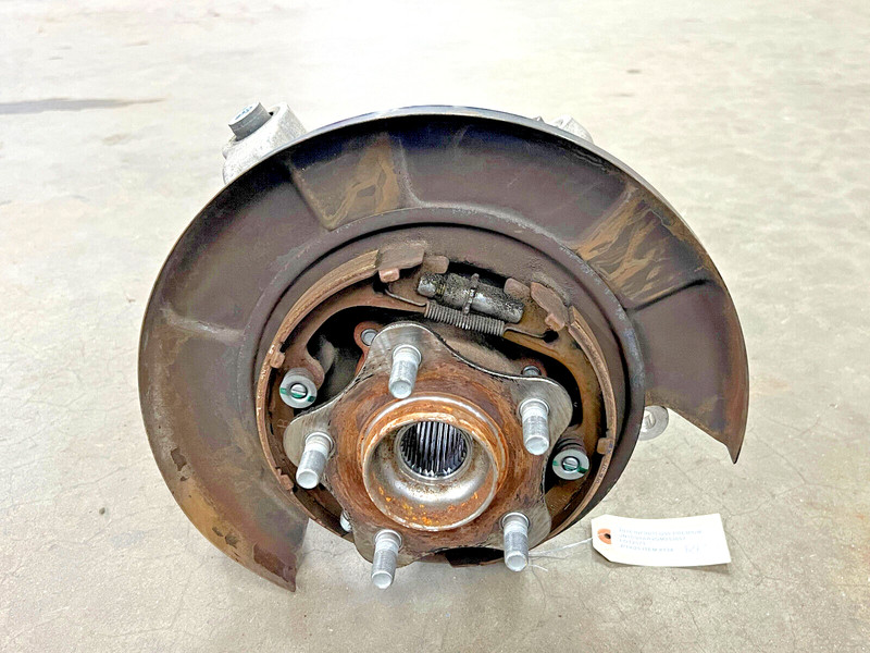 ⭐2014-2020 INFINITI Q50 Q60 AWD REAR RIGHT SIDE SPINDLE KNUCKLE HUB OEM LOT2571