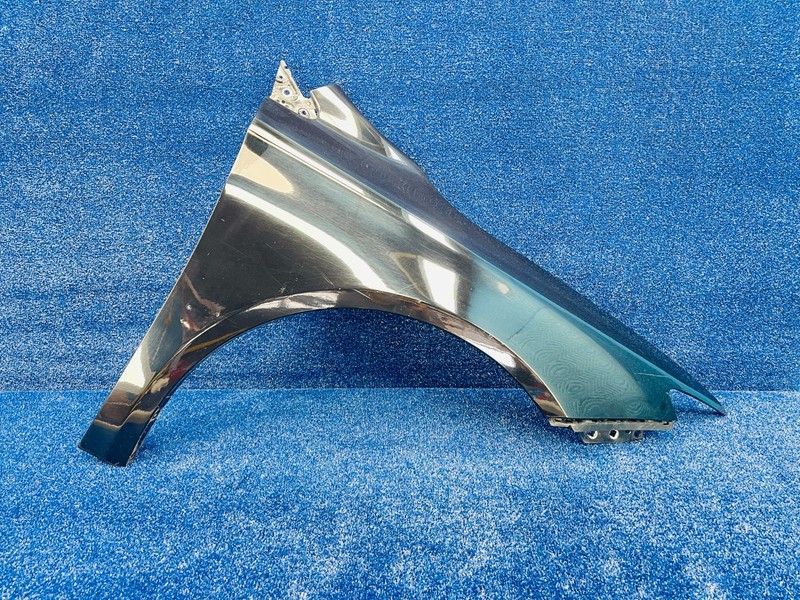 2015–2017 Chrysler 200 Front Right Fender OEM 68143656AA black colour