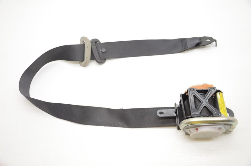 06-08 Mazda Speed6 2.3L Turbo Passenger Right Front Seat Belt Retractor