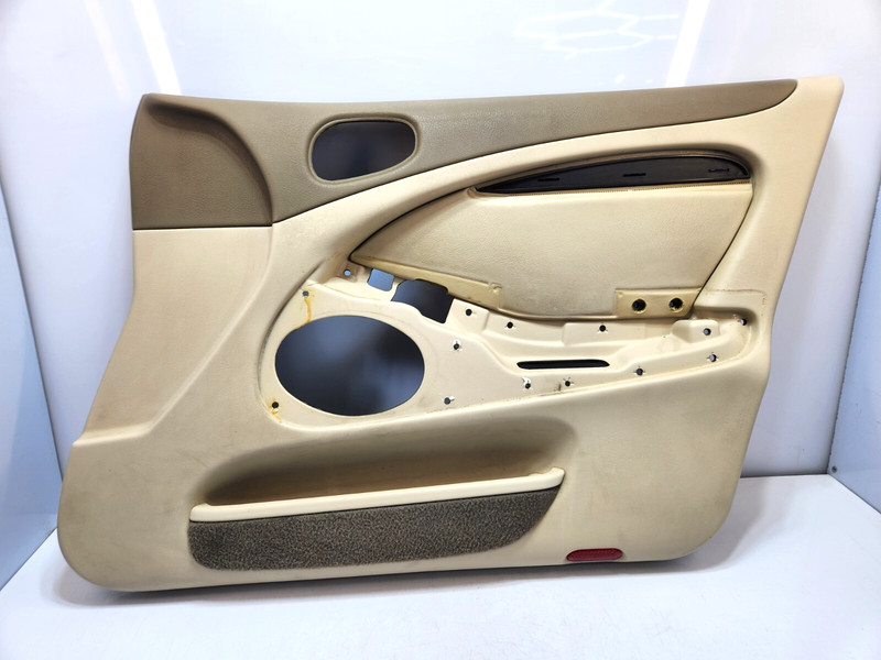 β
03-04 OEM Jaguar S-Type X200 Front Right Passenger Door Trim Panel Leather*
