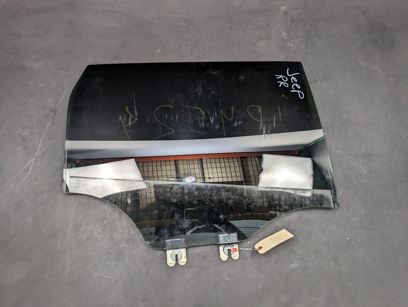 Rear Right Door Window Glass 2015 Jeep Cherokee 14 2016 2017 2018 2019 2022