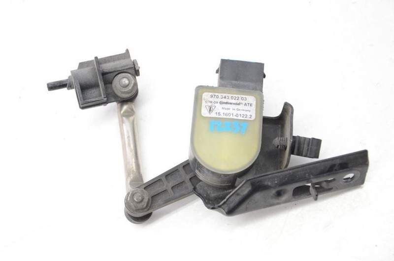 2010-2016 Porsche Panamera 970 4.8 Passenger Right Front Suspension Level Sensor