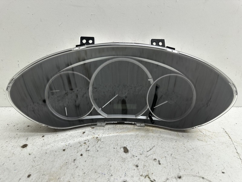 2010 Subaru Forester X A/T Cluster Speedometer tach gauges instrument panel oem