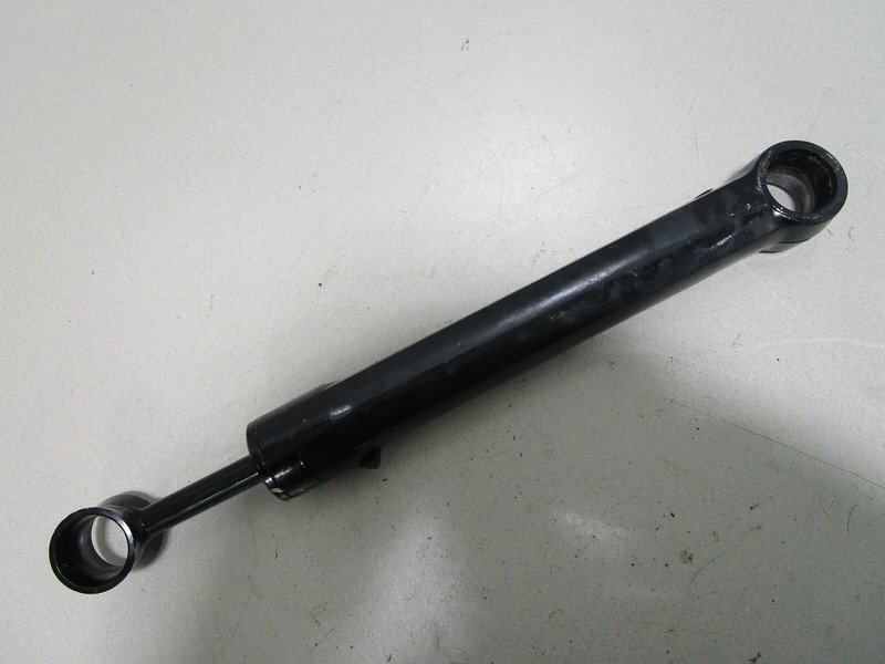 98704A3 Mercruiser Stern Drive Alpha One STBD Power Tilt Trim Cylinder 98704