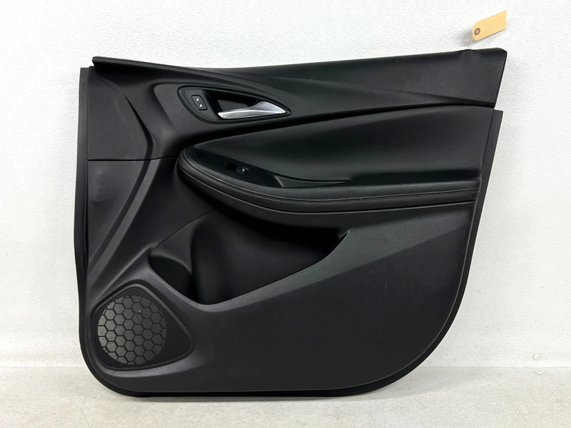 ⭐2020-2022 BUICK ENCORE GX FRONT RIGHT PASS INTERIOR DOOR PANEL OEM LOT2695