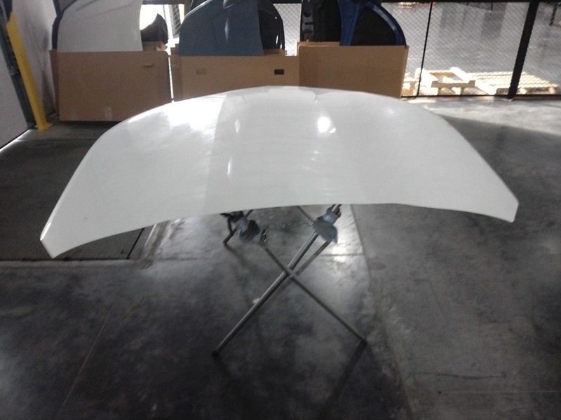 2017 Chevrolet Camaro OEM White Hood Panel 2DR CPE Used 81000 Miles