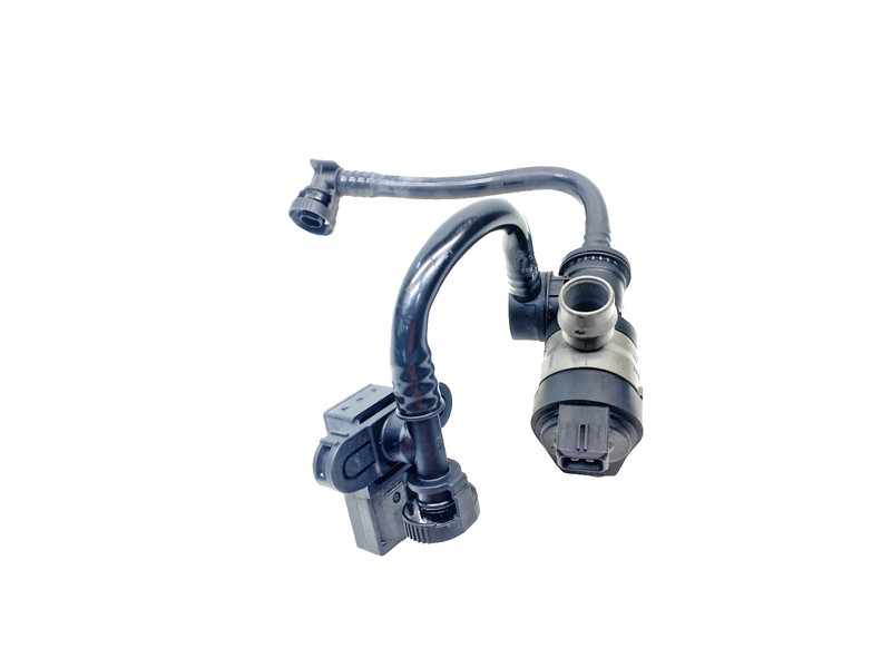 14 15 16 BMW 535i F10 FUEL TANK BREATHER SOLENOID VALVE #A0.53