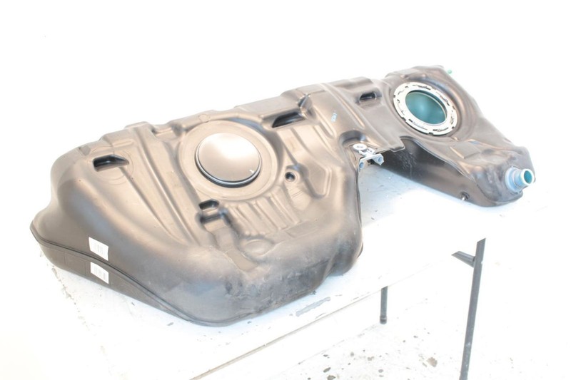 15-18 BMW M3 3.0L Twin Turbo Fuel Tank Assembly